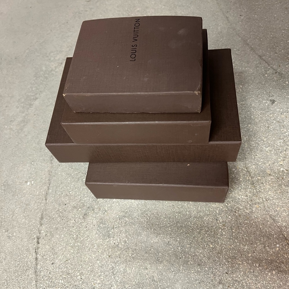 LV empty boxes bigger, big, medium, small